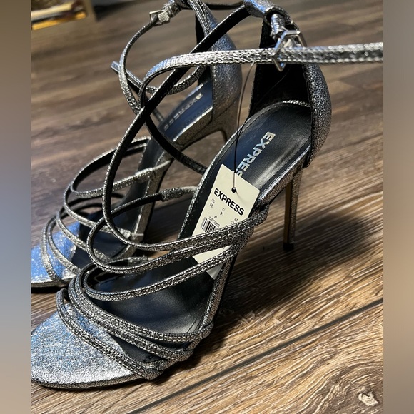 NWT silver strappy heels - Picture 2 of 4